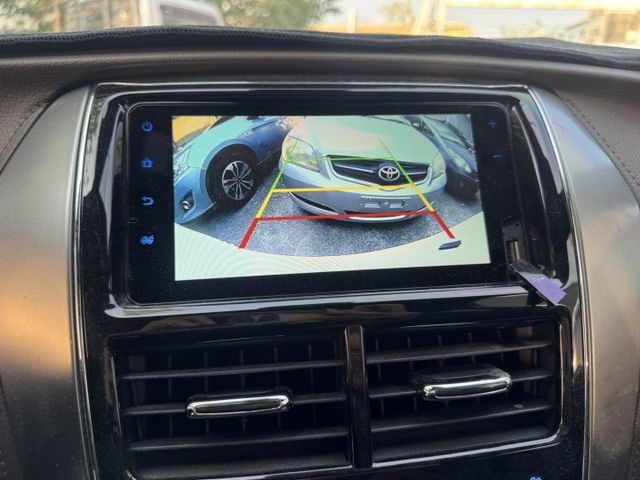 【新入庫整備中 歡迎您來電預約賞車】一手車 僅跑5.4萬 原廠保養 豪華版 IKEY 恆溫  第8張相片