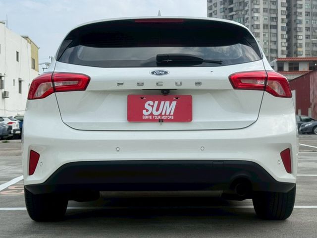 『新車價的一半 擁有歐系性能車』回去小改 一樣蝦趴 ! ! 一手車 原鈑件 僅跑5.3萬❤漂亮ㄉ價格❤  第5張相片