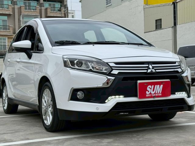 超值代步小車 頂級輕鬆型｜一手車 原鈑件 僅跑6.6萬 符合結構認證 IKEY 恆溫  電尾門 安卓影音 倒車顯影｜  第3張相片