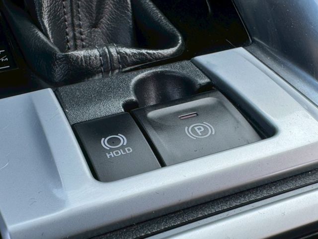 ☞想升級小休旅的看過來☜ 買新車不如選這台 !! | 年份低 一手車 原鈑件 僅跑3.7萬 原廠保養 |  第20張相片