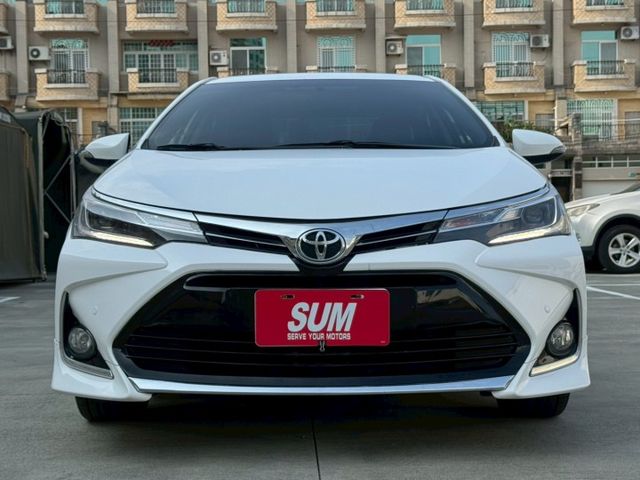 ♕ 時尚又平價 奢華極品神車➤Corolla  ALTIS X版  內裝 賽車感運動紅  實在少見!! 一手車 原鈑件  第2張相片