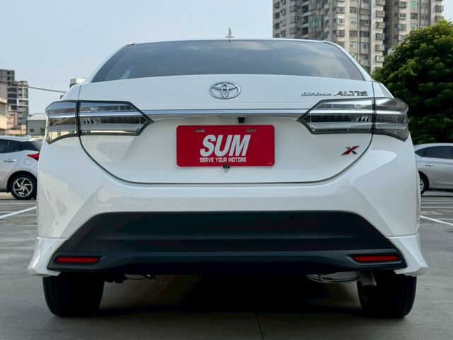 ♕ 時尚又平價 奢華極品神車➤Corolla  ALTIS X版  內裝 賽車感運動紅  實在少見!! 一手車 原鈑件  第5張相片