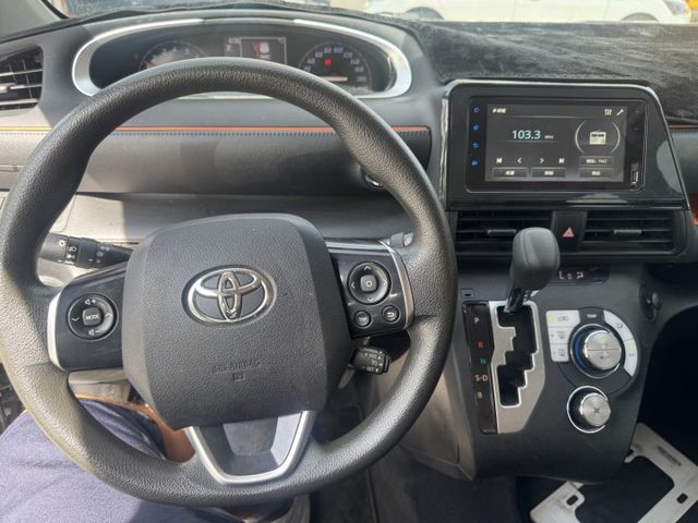 【新入庫整備中 歡迎您來電預約賞車】豪華+  第6張相片