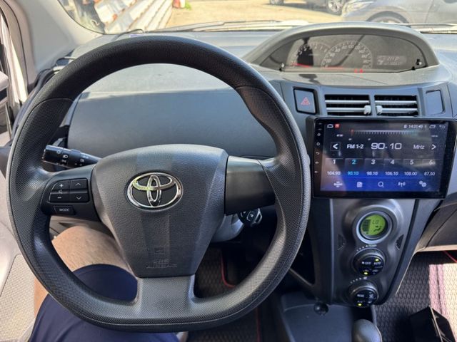 【新入庫整備中 歡迎您來電預約賞車】一手車 原鈑件 僅跑15.6萬 原廠保養 車況健康  第6張相片