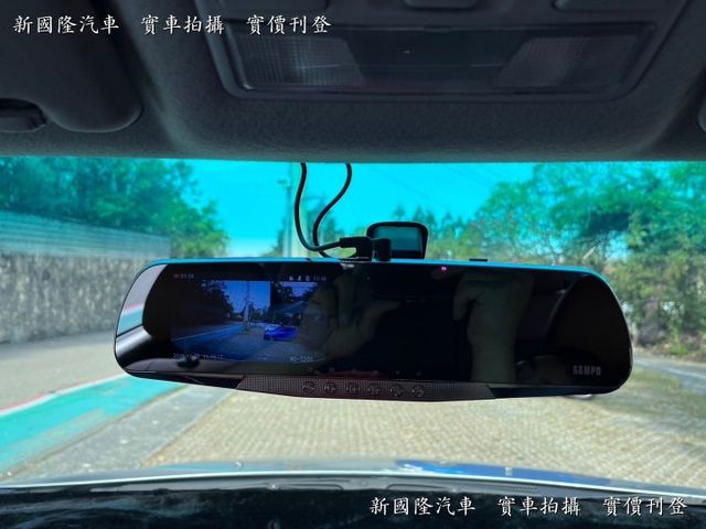 非租賃車 一手車 里程實跑五萬公里/倒車顯影/行車紀錄器/後座出風口/後座分離倒覆/後視鏡方向指示燈/里程保證/可全貸  第12張相片