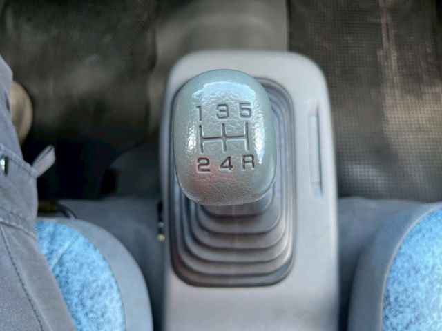 倒車顯影 ABS 胎壓監控 霧燈 安全氣囊 平均實跑里程少 車況佳  第3張相片