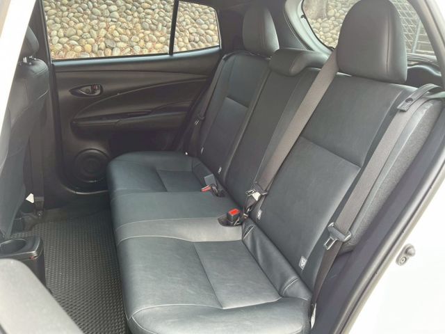 一手女用車 時尚好駕馭 里程保證 實跑3萬多公里  第14張相片