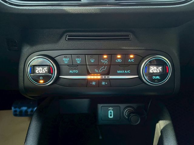 ST-LINE Lommel 換擋撥片 電動椅 無線車充  第7張相片