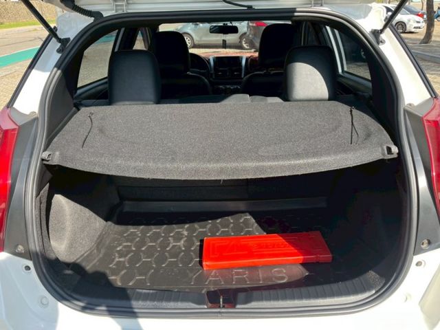 豪華版 恆溫 I-KEY 倒車顯影 衛星導航 後視鏡方向燈 行車記錄器  第15張相片