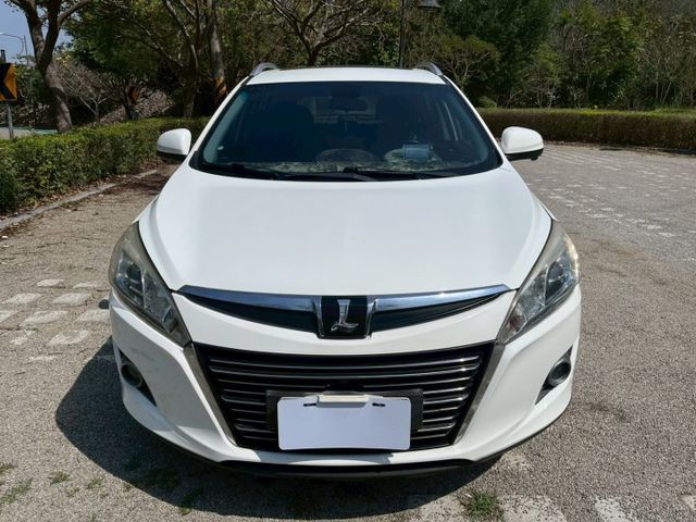 尊爵型 安全性高 底盤穩 車側顯影 HUD抬頭顯示器 車道變換輔助 I-KEY  第2張相片