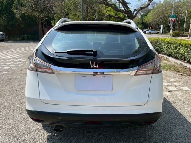 尊爵型 安全性高 底盤穩 車側顯影 HUD抬頭顯示器 車道變換輔助 I-KEY  第19張相片