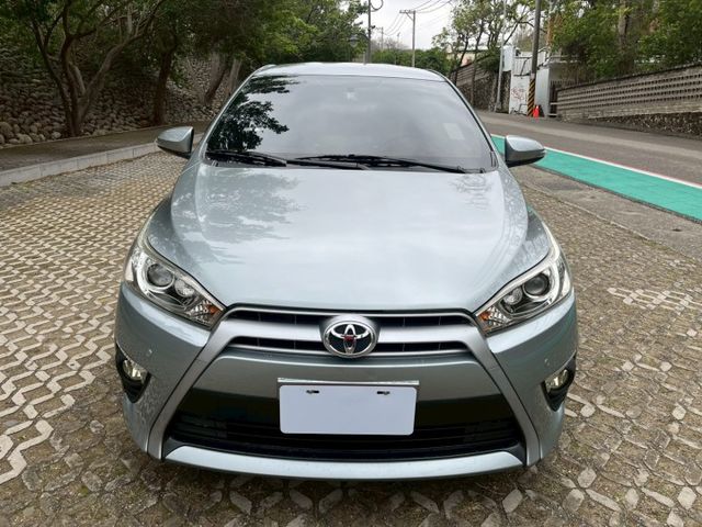 豪華版 I-KEY 恆溫 鋁圈 Push Start 倒車顯影 衛星導航  第2張相片