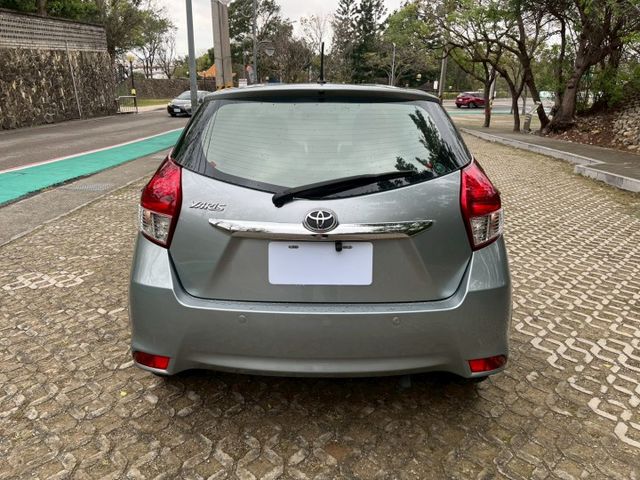 豪華版 I-KEY 恆溫 鋁圈 Push Start 倒車顯影 衛星導航  第13張相片