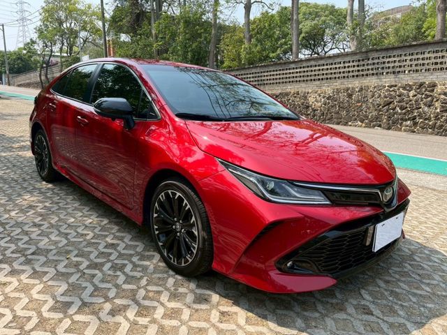 GR SPORT 獨立雙A臂懸吊 ACA主動轉向輔助 17吋鋁圈 ACC跟車 I-KEY 雙前跑車座椅 盲點偵測 定速  第10張相片