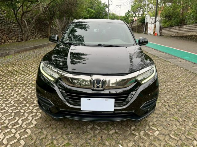 S版 LED頭燈 中控螢幕 衛星導航 倒車顯影 I-KEY  第2張相片