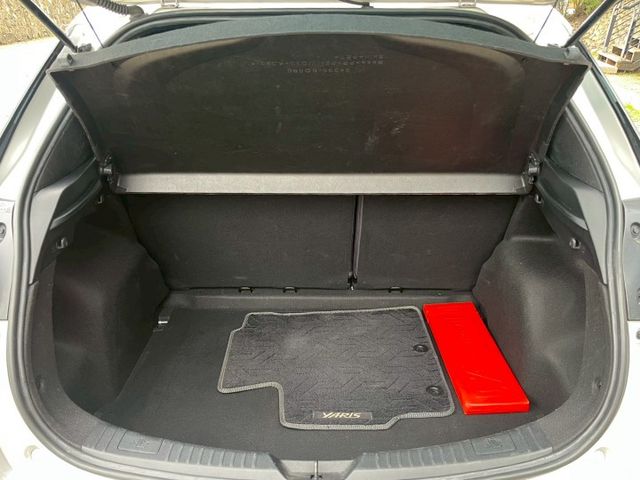 豪華版 I-KEY 免鑰匙 恆溫 實跑5萬KM 里程保證 代步車首選  第3張相片