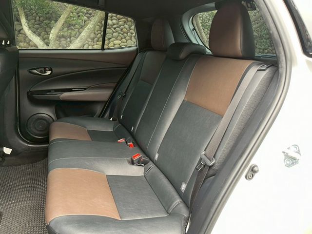 豪華版 I-KEY 免鑰匙 恆溫 實跑5萬KM 里程保證 代步車首選  第7張相片