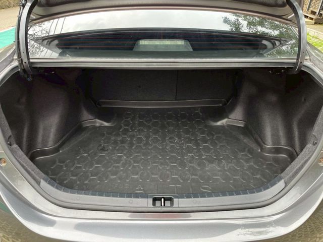 I-KEY 免鑰匙 / 定速 / 恆溫 /里程保證  第9張相片