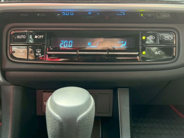 I-KEY 免鑰匙 / 定速 / 恆溫 /里程保證  第20張相片