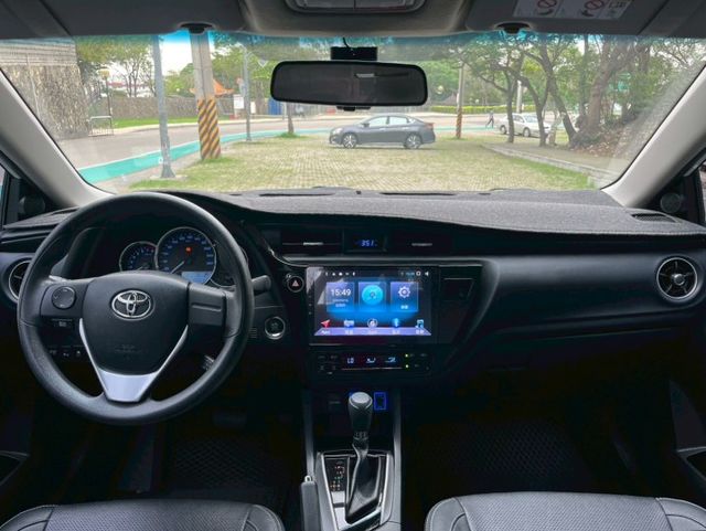 I-KEY免錀匙 / 定速 / 恆溫 / 里程保證 實跑7萬KM  第3張相片