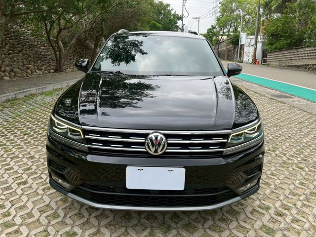 腳踢尾門 4WD 原廠保養 四條輪胎+煞車皮全新  第2張相片