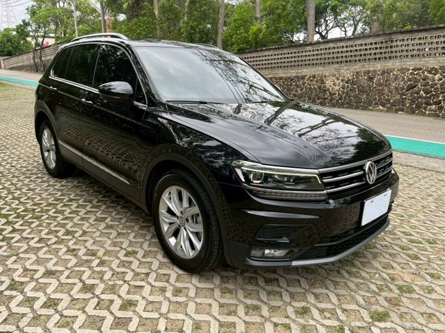 腳踢尾門 4WD 原廠保養 四條輪胎+煞車皮全新  第5張相片