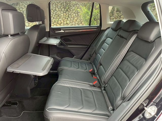 腳踢尾門 4WD 原廠保養 四條輪胎+煞車皮全新  第10張相片