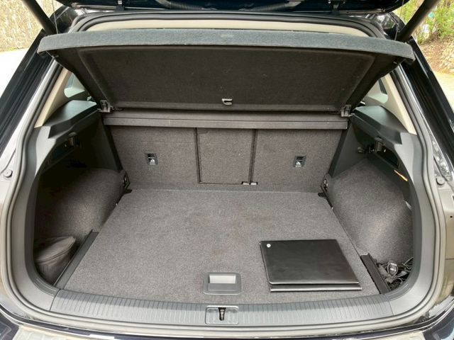 腳踢尾門 4WD 原廠保養 四條輪胎+煞車皮全新  第18張相片