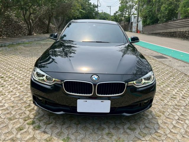 3 SERIES SEDAN F30  第2張相片