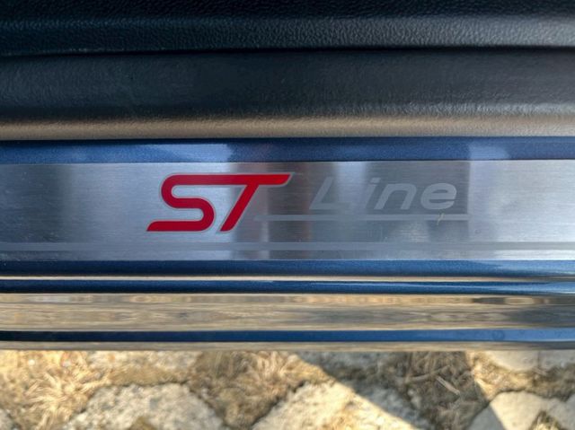 ST-LINE Lommel 換擋撥片 電動椅 無線車充  第2張相片
