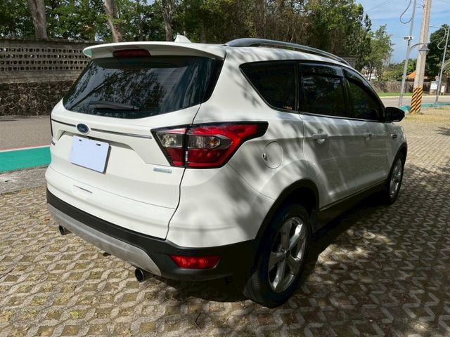 KUGA  第16張相片