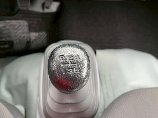 超長軸 14尺 里程僅跑1.5萬KM 里程保證 加裝昇降機、油壓尾門、總重升級5噸、免尿素  第12張相片