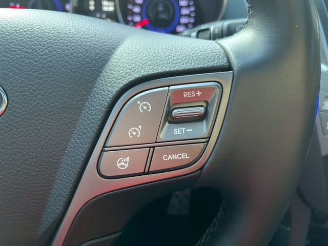 4WD 全景天窗 6安 自動停車系統 盲點偵測 雙前座電熱椅 HID頭燈 LED尾燈  第12張相片