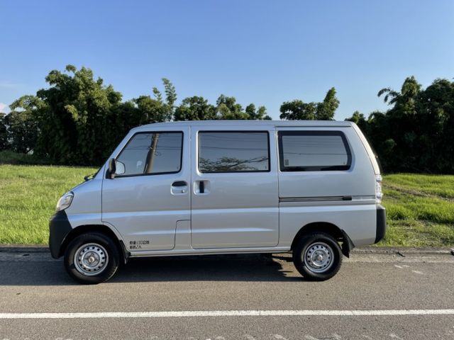 一手車/里程保證/雙廂冷氣/民俗月優惠中  第4張相片