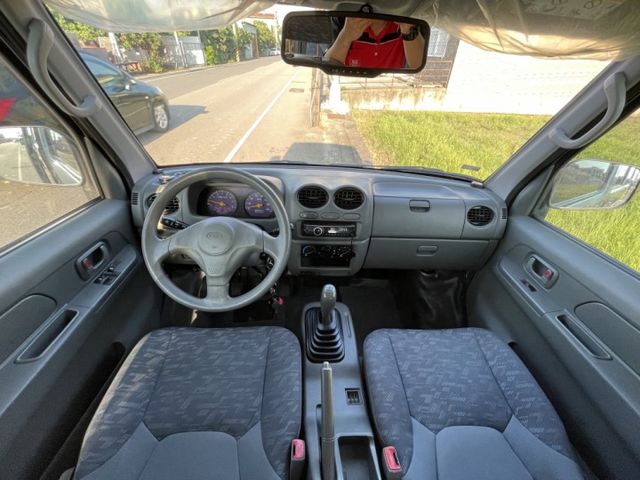 一手車/里程保證/雙廂冷氣/民俗月優惠中  第15張相片