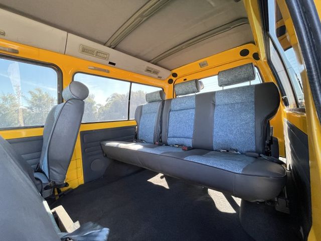 8人座 正時皮帶已更換完畢 全車全新隔熱紙 買回去無需再花錢 !!  第8張相片