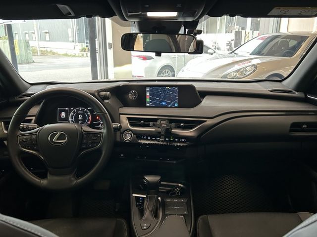超級大降價...最保值進口小休旅 市場缺車 配備:盲點/ACC主動跟車 歡迎來電賞車  第6張相片