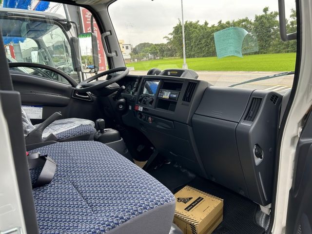 2023全新車/現車在店不用等/14呎/自排/六期/視野輔助 新車即將漲價  第4張相片