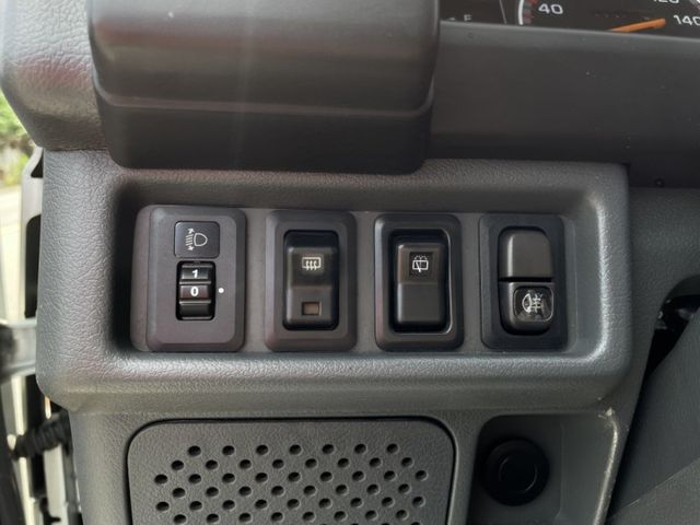 客貨兩用得利卡廂車 ~ 可認證 ~ 一手車 ~ 發財車要買要快喔~  第7張相片