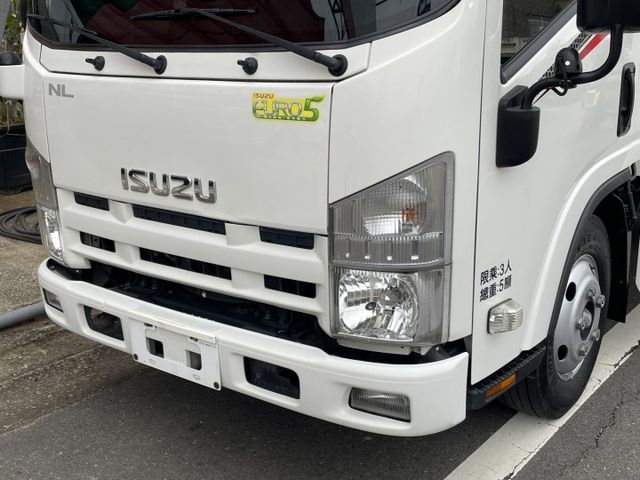 11.5呎特製車廂/手排/全車如新/車廂製作法規最長最寬最高  第4張相片