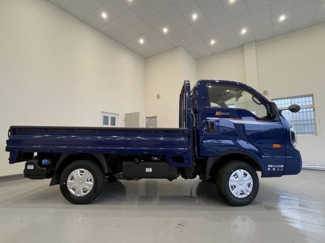 單廂手排4WD/全新領牌車/買到賺到/贈全車隔熱紙  第3張相片