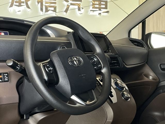 僅跑1萬/現省15萬/盲點系統/電滑門/CARPLAY/原廠保固/原鈑件  第14張相片