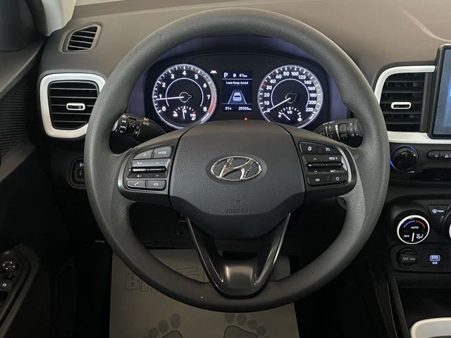 GLC版/一年僅跑8500公里/I-KEY/車道偏移/巡跡防滑/CarPlay  第11張相片