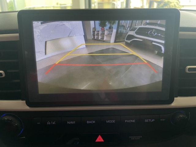 GLC版/一年僅跑8500公里/I-KEY/車道偏移/巡跡防滑/CarPlay  第14張相片