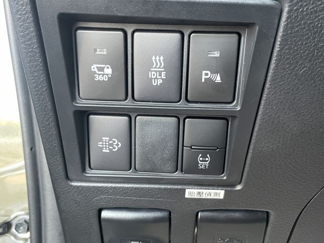 加裝露營裝備/僅跑6000公里/盲點/360環景/ACC跟車/車偏警示/I-KEY/抬顯/CarPlay  第14張相片