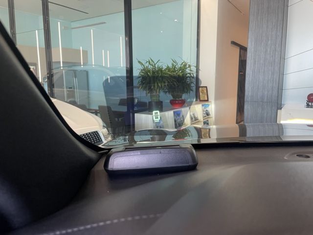 加裝露營裝備/僅跑6000公里/盲點/360環景/ACC跟車/車偏警示/I-KEY/抬顯/CarPlay  第19張相片