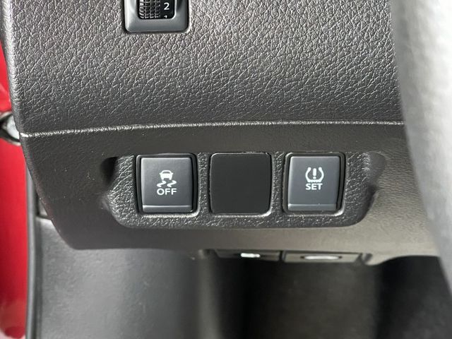 豪華版/倒車顯影/抬頭顯示器/省油省稅/代步車首選  第16張相片
