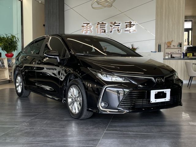 豪華版/國民神車/超低里程一年僅跑4300公里/ACC跟車/車偏/定速/恆溫空調/  第1張相片