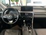 豪華版/ACC跟車/盲點/車道偏移/換檔撥片/雙區恆溫/雙前電熱椅/電尾門/摸門  第13張縮圖