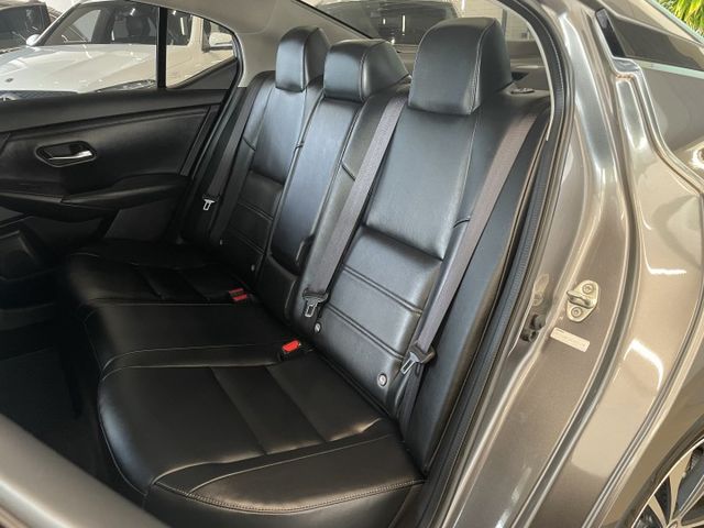 尊爵智駕版/ACC跟車/車偏警示/盲點/360環景/分區恆溫空調/CarPlay  第7張相片